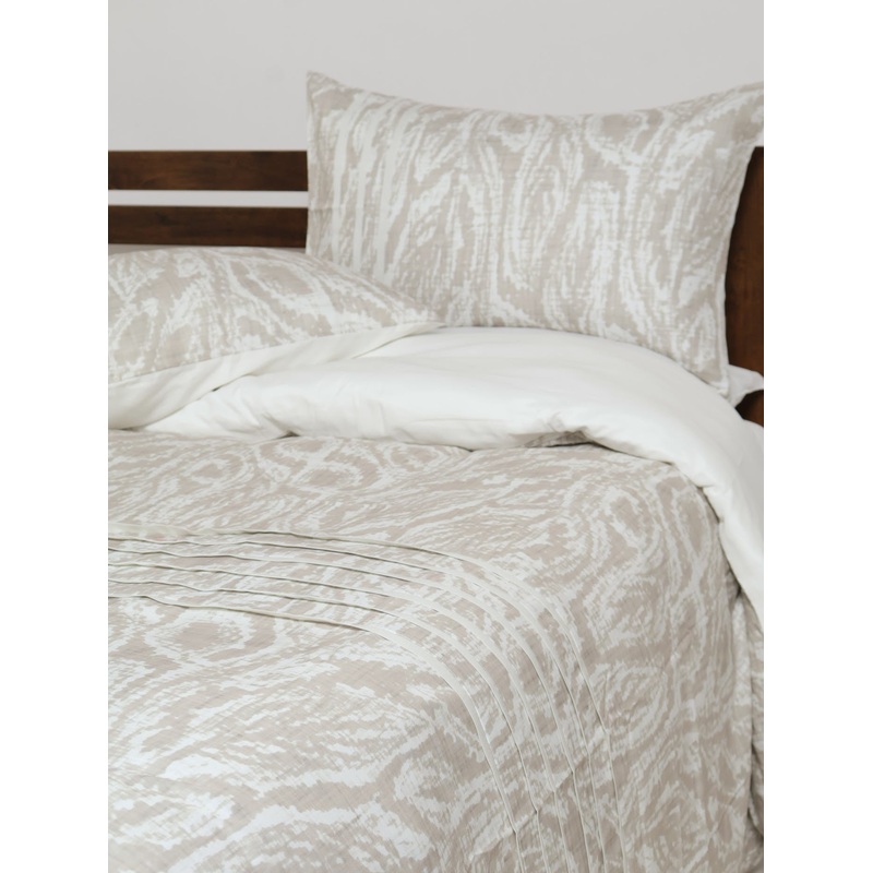 Cambridge Leaves Pleated Duvet