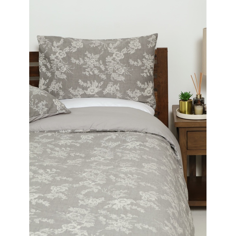 Jacquard Botanical Charcoal Duvet