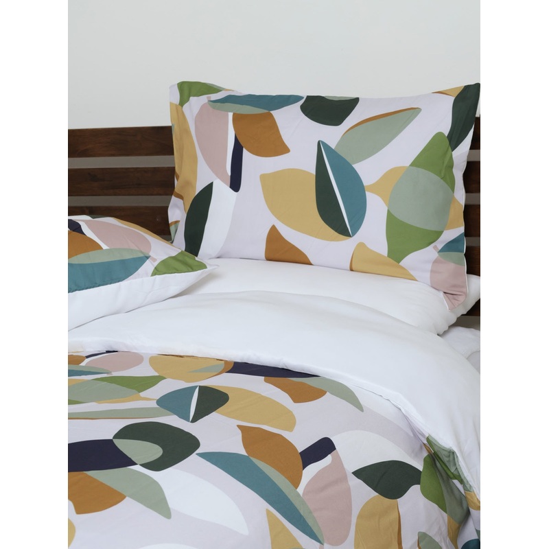 Silhouette Leaf Duvet - Green