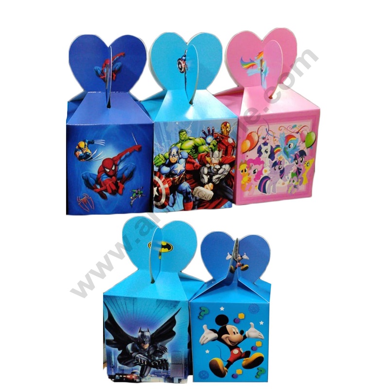 Cake Decor Small Cardboard Paper Candy Boxes Chocolate Gift Sweet box Dry Fruits Cartoon with Heart (Pack of 6pcs)