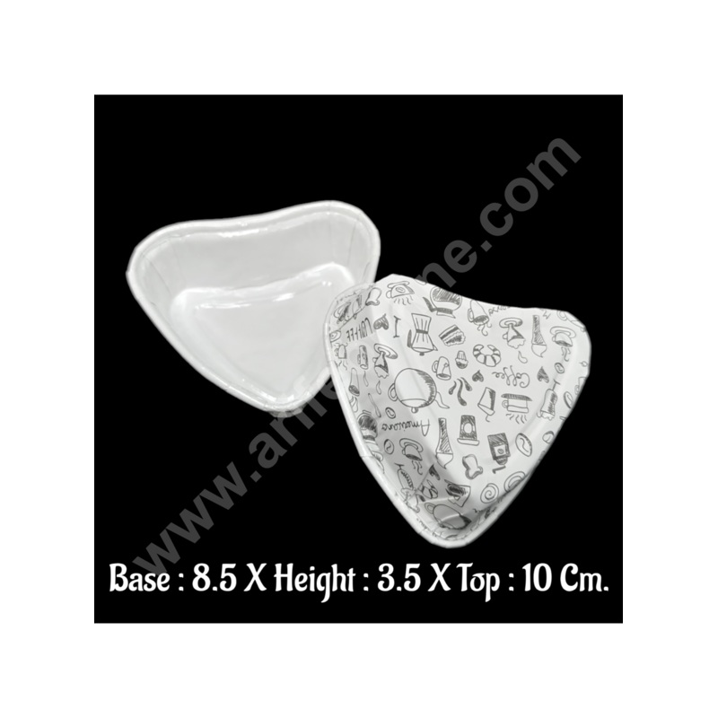 Cake Decor White Heart Direct Bakeable Cups With Plastic Coating Bake and Serve Disposable Mould 50 Pcs