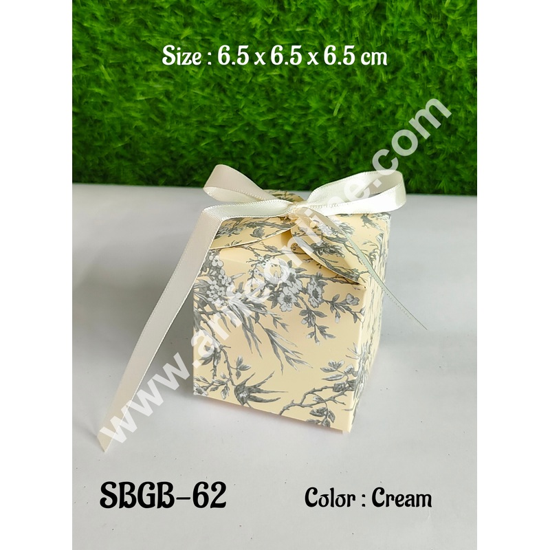CAKE DECOR Goodie Bag For Hampers | Chocolate Box Hamper Box 10 Pcs Pack - Cream (SBGB-62)