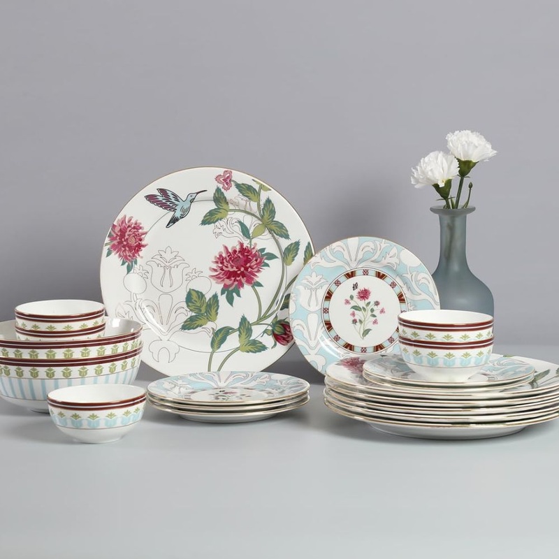 India Circus Petal Perfection Georgian Dinner Set  | Premium 22K Liquid Gold | Set of 20 Pcs