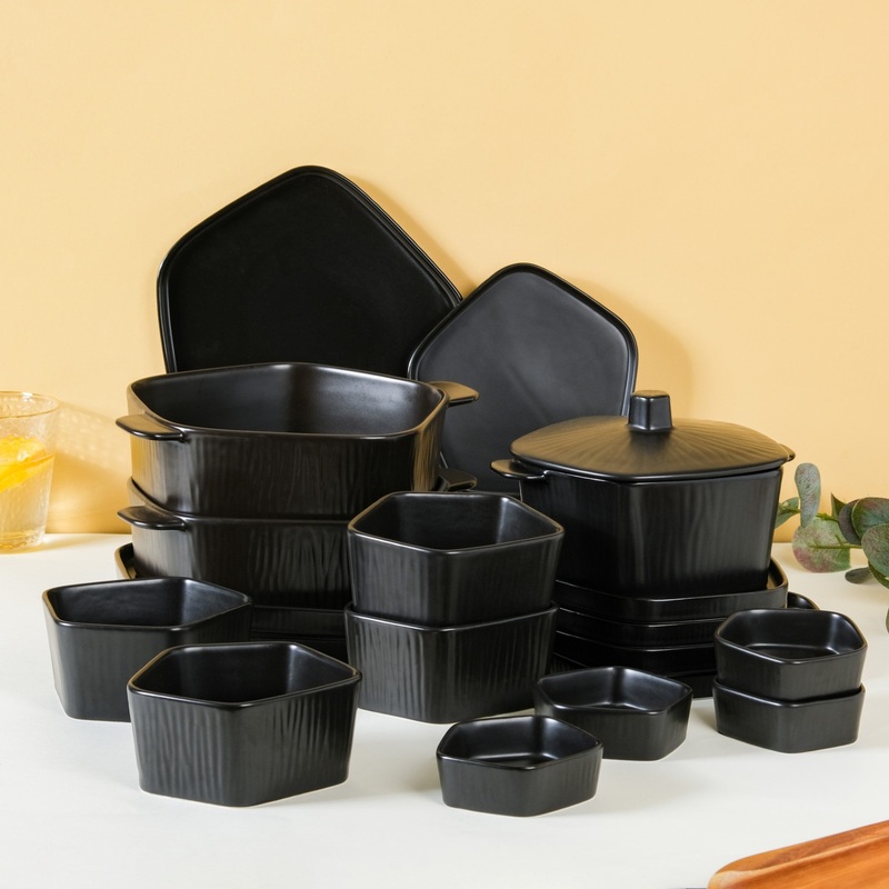 Pentagon Black 19 Piece Dinner Set For 4