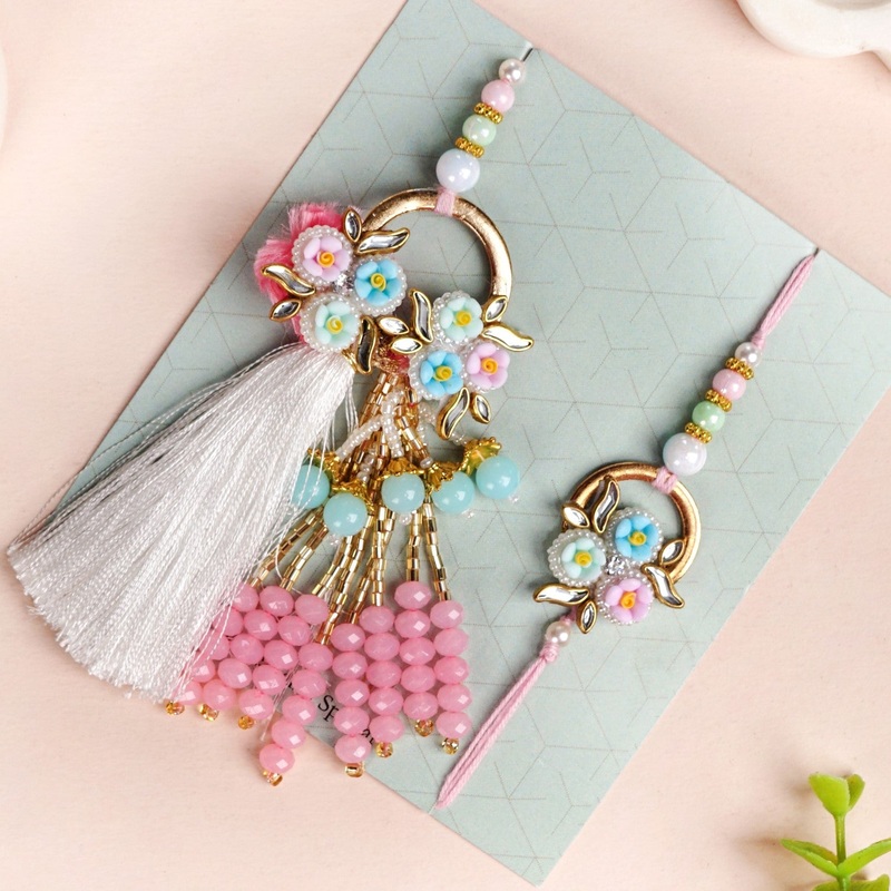 Wreath Of Love Rakhi Lumba Set