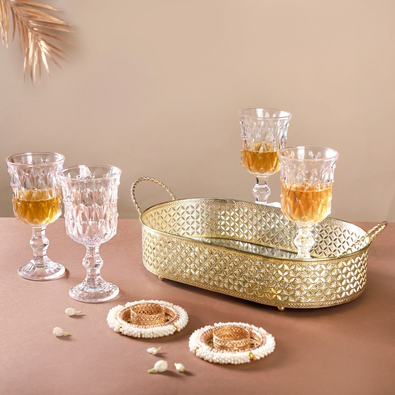 Celebrations Tray Glassware Gift Hamper Set Of 4