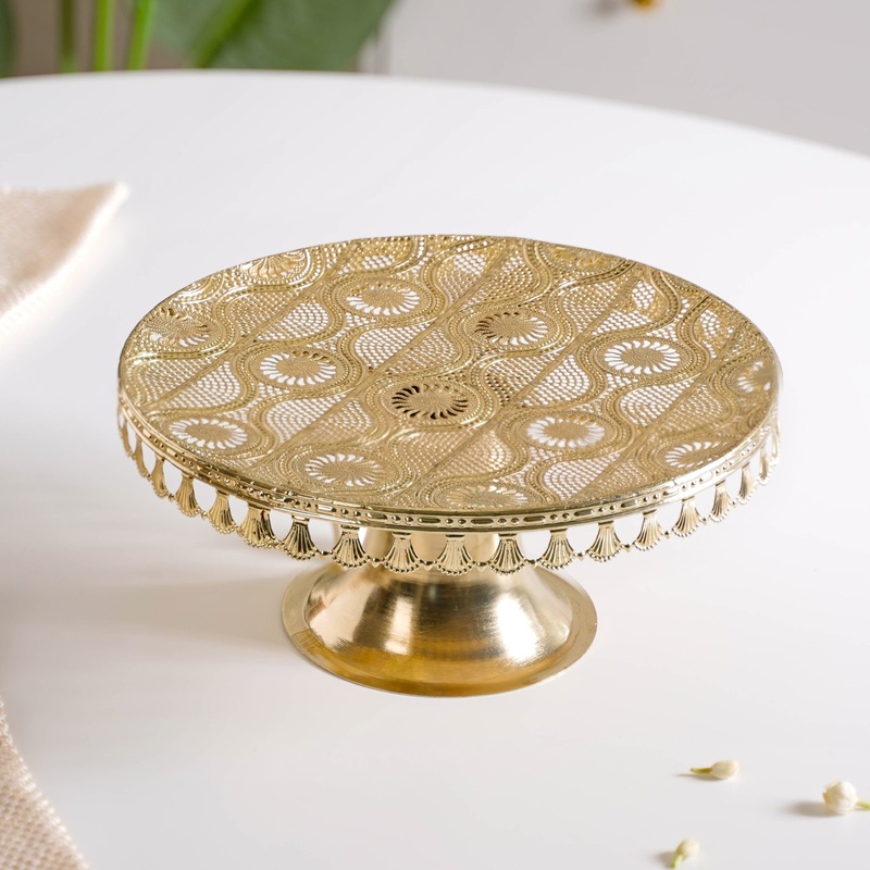 Filigree Metal Cake Stand Gold