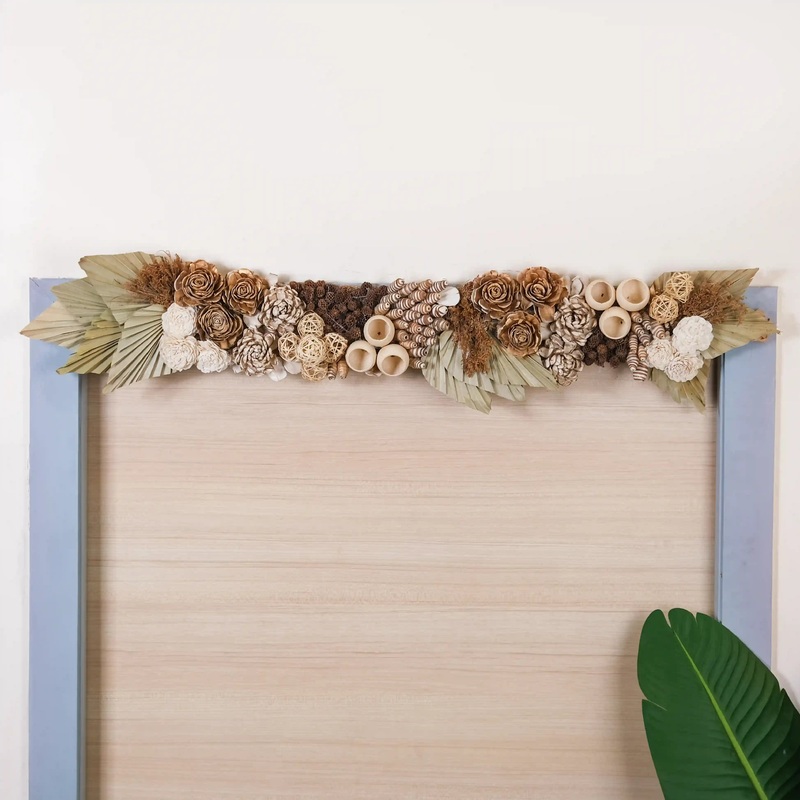Hygge Sustainable Dried Flower Toran For Door