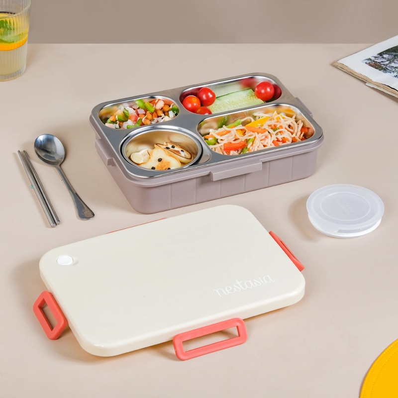 Insulated Bento Lunch Box With 4 Sections 900ml