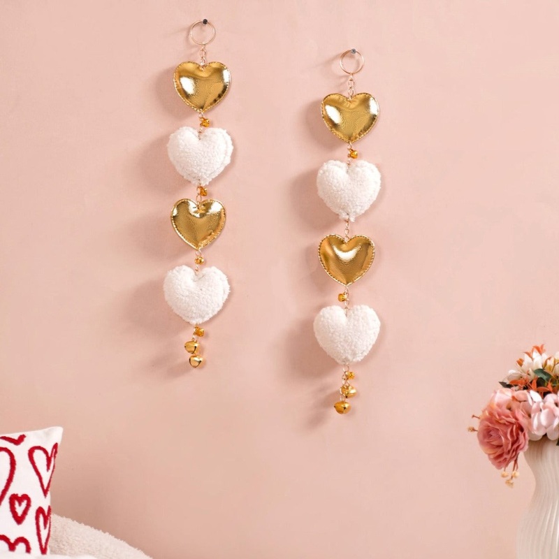 Heart Shaped Wall Decor White And Gold Set Of 2 17 Inch