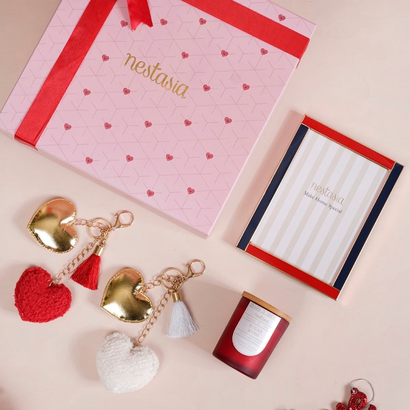 Keepsake Memories Love Gift Hamper Set Of 4