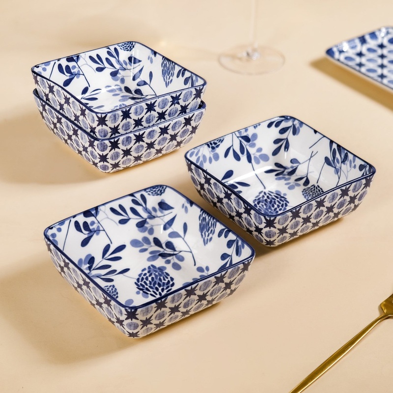 Set Of 4 Blue Blossom Square Snack Bowls 600ml