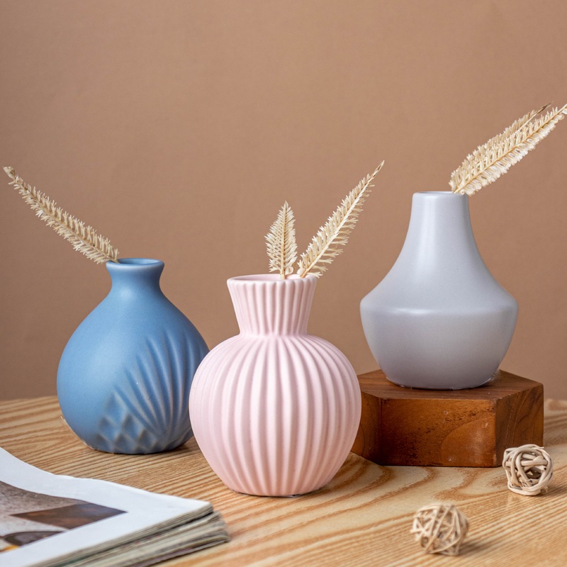 Mini Chromatic Vase