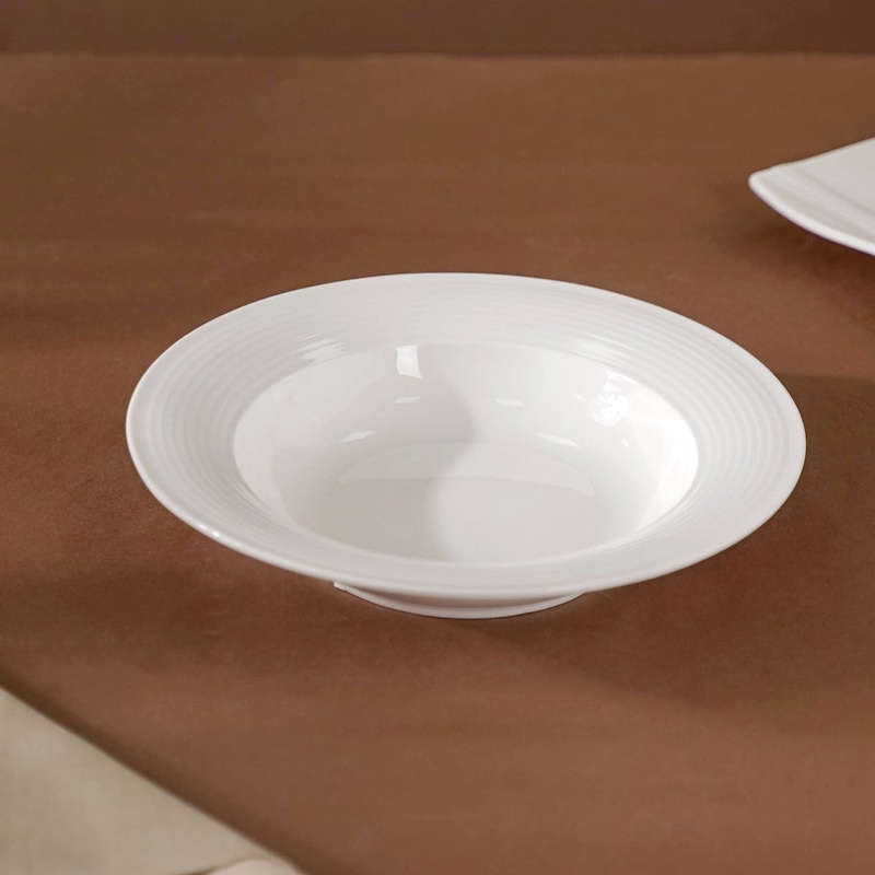 Riona Ceramic Pasta Plate White 8 Inch