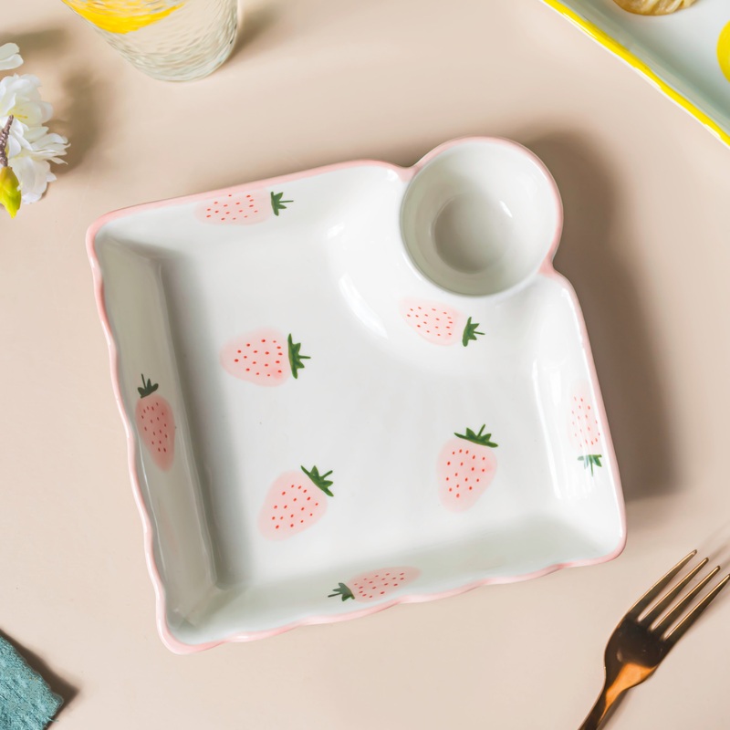 Strawberry Dreams Sectioned Plate Pink