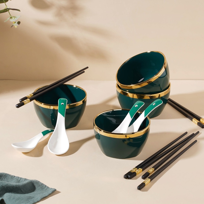 Emerald Snack Bowl Set Of 4 With Chopsticks And Soup Spoons
