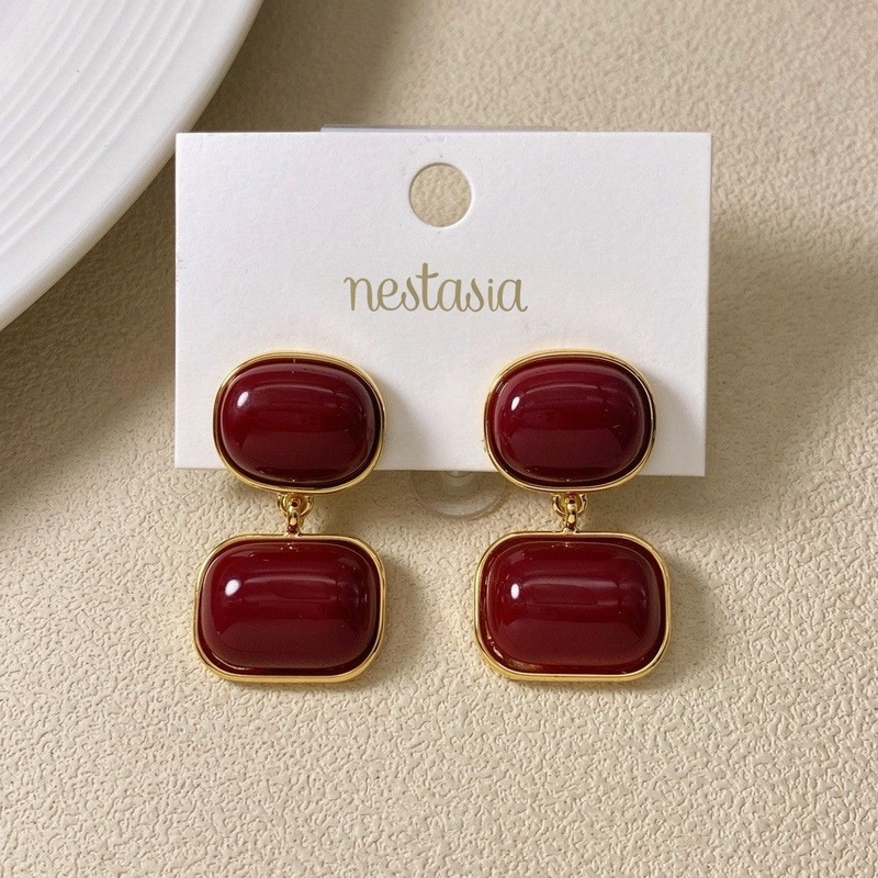 Vintage Ethereal Earrings Maroon