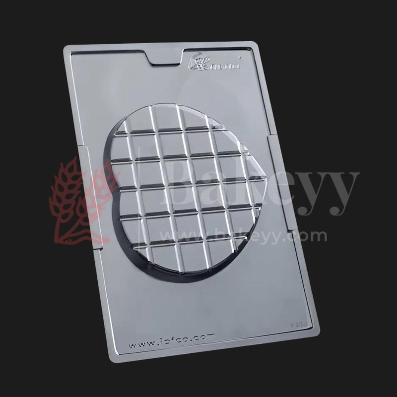 Mould 681-Dubai Kunafa Heart Chocolate Mould Tray | Baking Accessories | Plastic Chocolate Mould | Party Favor Mould | Pack of 1