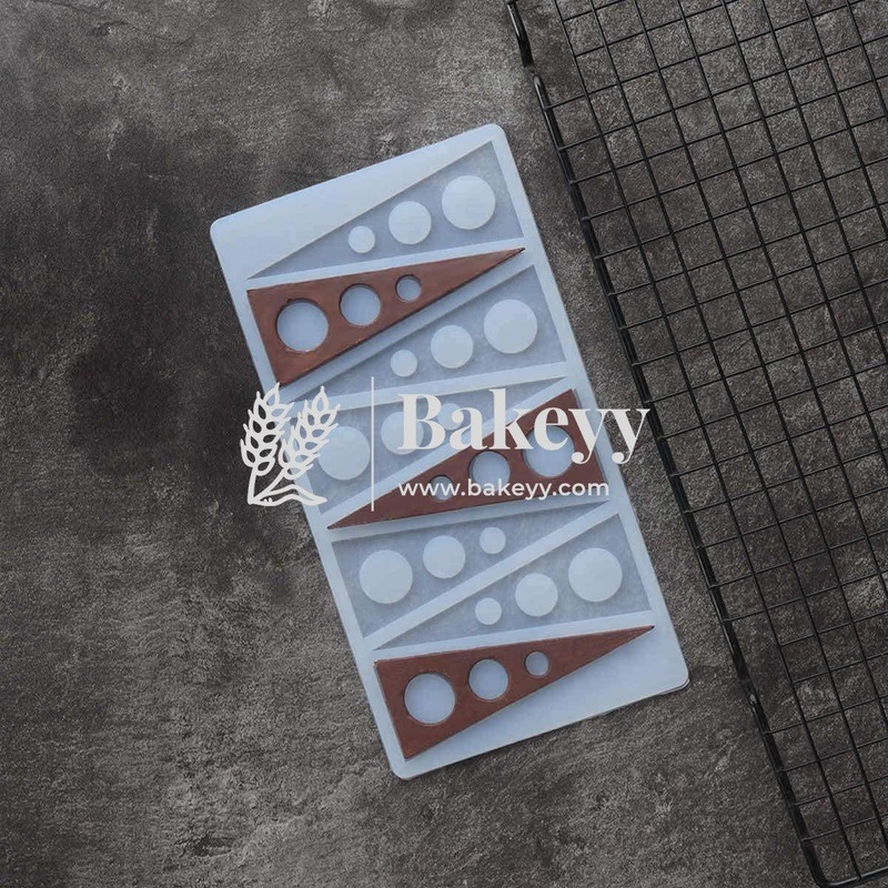 8 Cavity Triangle with 3 dots Design Shape Pattern Garnishing Sheet