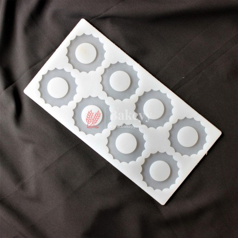 Round Designer 8 Cavity Garnishing Chocolate Mould