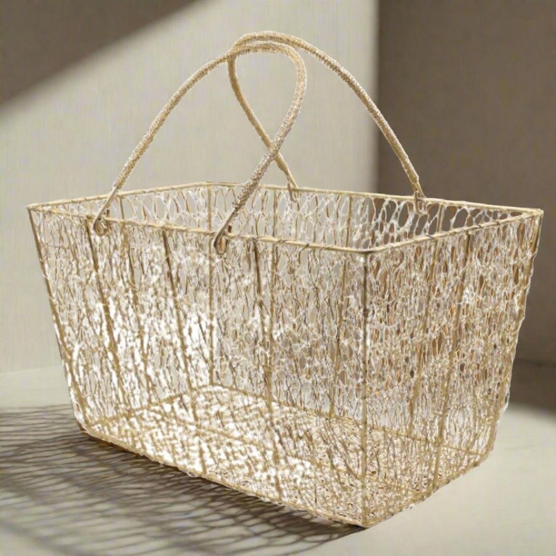 Decorative Gold Metal Hamper Basket For Gifting