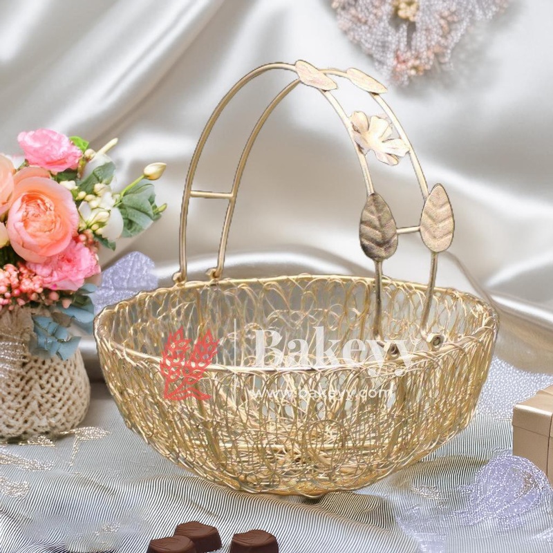 Bucket Shape Round Decorative Gold Metal Hamper Basket For Gifting