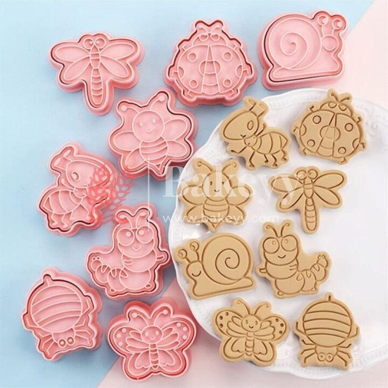 8 Piece Insects and Bugs Cookie Cutters, Children's 3D Fondant Biscuit Cutters| Perfect for Baking and DIY Craft Projects