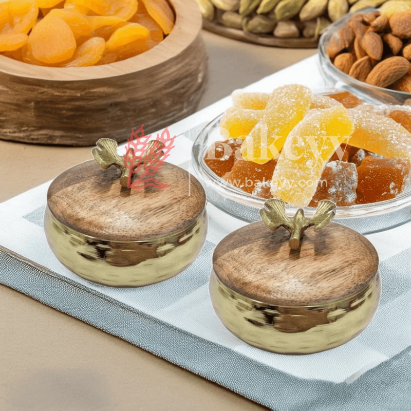 Gold color metal Jar with Wooden Lid (Pack of 1)