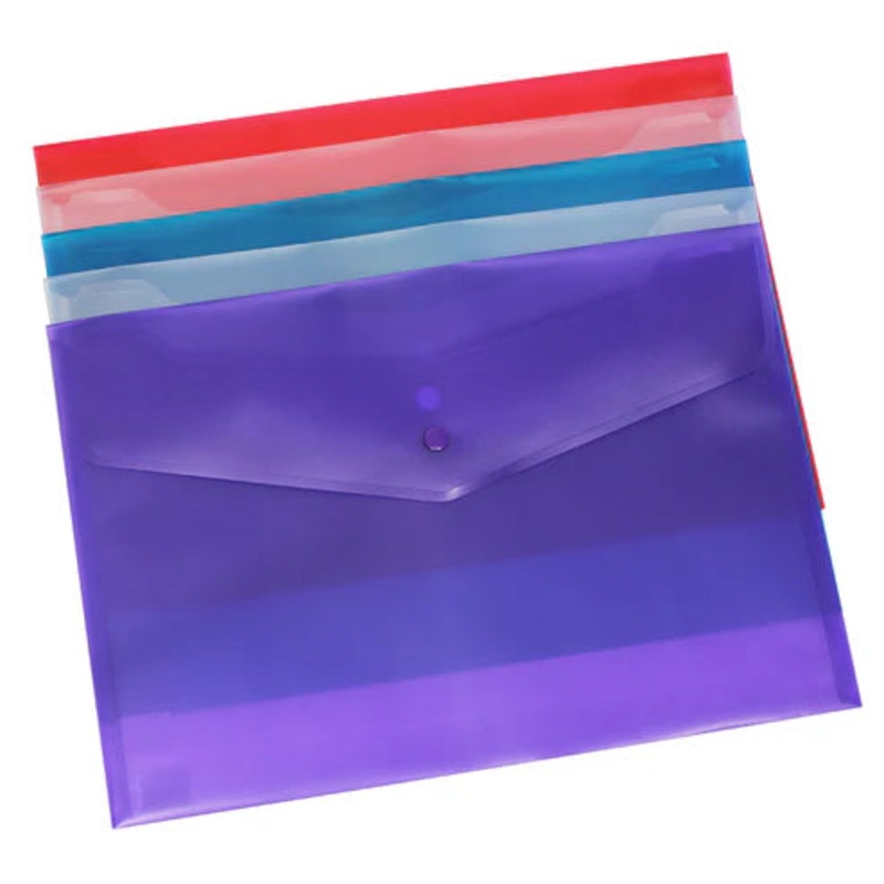 5-Pack Plastic Stud Wallets