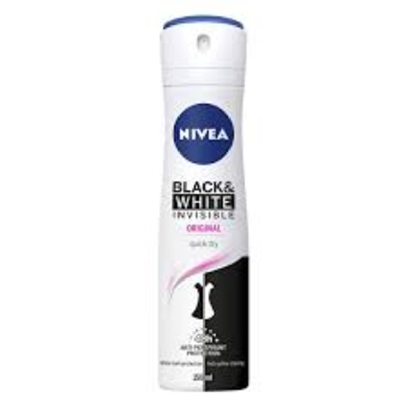 NIVEA Black & White Deodorant Spray 150ml