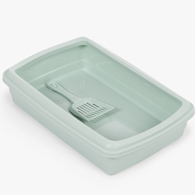 Max Cat Litter Tray with Scoop  Assorted Colours